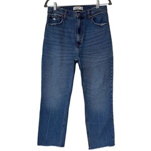 {A&F} "The Ankle Straight Ultra High Rise" Short Petite Curve Love Stretch Denim